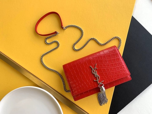 Μέση Woc της YVES SAINT LAURENT Saint Laurent θυσάνων της Kate κόκκινη περάτωση φερμουάρ