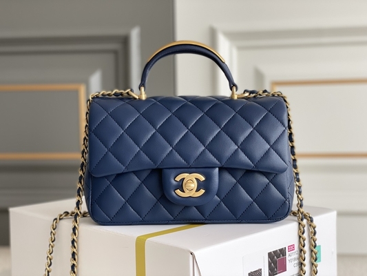 Η μικρή Chanel που μαρκάρεται το χαβιάρι γυναικείων τσαντών το κοκκιώδη δέρμα βοδιού &amp; μέταλλο Goldtone