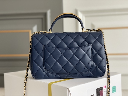 Η μικρή Chanel που μαρκάρεται το χαβιάρι γυναικείων τσαντών το κοκκιώδη δέρμα βοδιού &amp; μέταλλο Goldtone