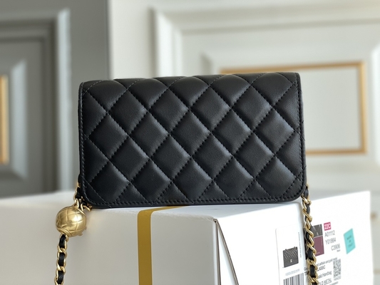 Μαύρο μίνι WOC της Coco Chanel πορτοφόλι τσαντών συμπλεκτών σε μια αλυσίδα CF20