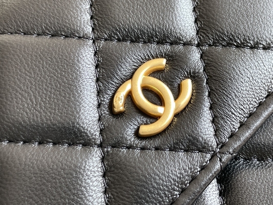 Μαύρο μίνι WOC της Coco Chanel πορτοφόλι τσαντών συμπλεκτών σε μια αλυσίδα CF20