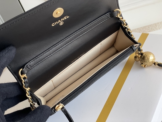 Μαύρο μίνι WOC της Coco Chanel πορτοφόλι τσαντών συμπλεκτών σε μια αλυσίδα CF20