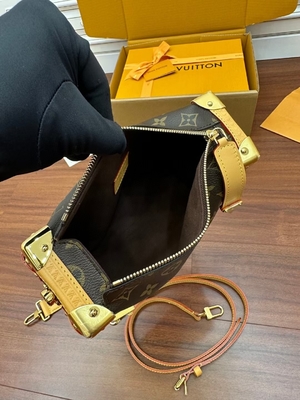 Καφετί Presbyopic καμβά μονόγραμμα κορμών της Louis Vuitton LV δευτερεύον βαλίτσα ΠΡΩΘΥΠΟΥΡΓΟΎ τσάντα