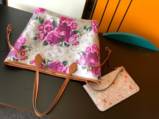 Floral σχέδιο η ασημένια Louis Vuitton μεγάλο ποτέ πλήρες M21352