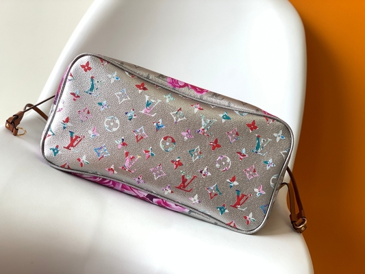 Floral σχέδιο η ασημένια Louis Vuitton μεγάλο ποτέ πλήρες M21352