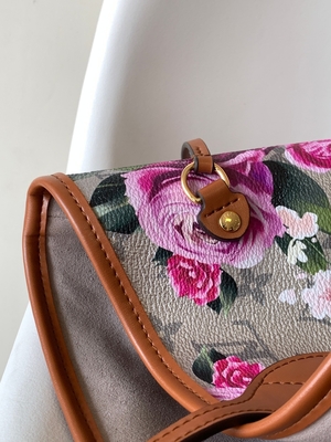 Floral σχέδιο η ασημένια Louis Vuitton μεγάλο ποτέ πλήρες M21352