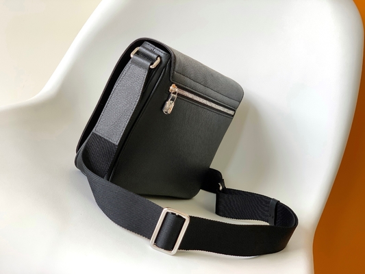 Louis Vuitton που μαρκάρεται την περιοχή τσαντών των ατόμων την τσάντα αγγελιοφόρων ΠΡΩΘΥΠΟΥΡΓΟΥ Damier ο από γραφίτη Μαύρος