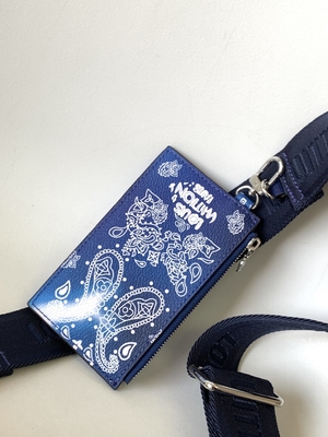 Μικρό διπλό φερμουάρ πορτοφολιών του Gaston Louis Vuitton LV Pochette φορετό 