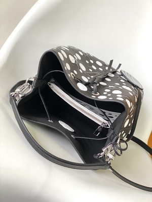 Κυρίες άσπρο μαύρο NéOnoé τσάντα ΚΚ Louis Vuitton Yayoi Kusama