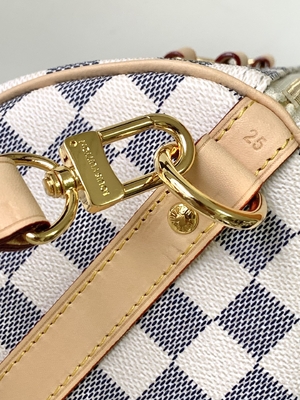 Ντυμένος καμβάς η ταχεία Louis Vuitton Damier Azur 25 M46390