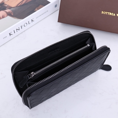 Μίνι φερμουάρ πορτοφολιών Bottega Veneta Intrecciato πορτοφολιών σχεδιαστών δέρματος του BV γύρω