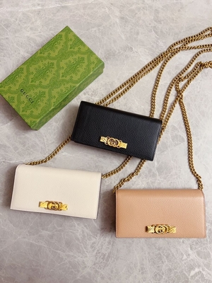Ανοικτό ροζ πορτοφόλι της Gucci Python πορτοφολιών σχεδιαστών δέρματος μίνι WOC αλυσίδων με την ενδασφάλιση Γ