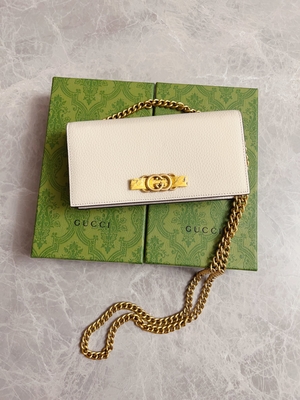 Ανοικτό ροζ πορτοφόλι της Gucci Python πορτοφολιών σχεδιαστών δέρματος μίνι WOC αλυσίδων με την ενδασφάλιση Γ