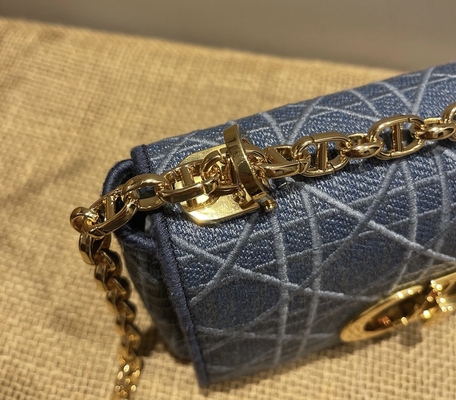 Κεντημένο μίνι τζιν Dior Caro πορτοφολιών σχεδιαστών μικρό