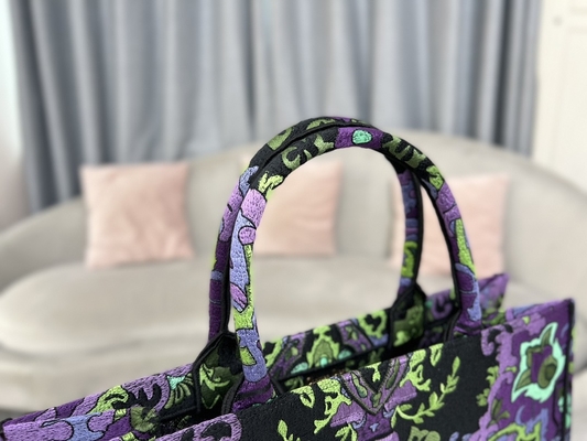 Συν την κεντητική Dior Μαρία Grazia Chiuri Bag Booktote μεγέθους
