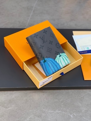 Louis Vuitton το LV Χ YK μίνι σχεδιαστών πορτοφολιών τσεπών τυπωμένη ύλη κολοκύθας διοργανωτών μαύρη