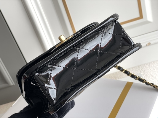 Chanel 22 μίνι σχεδιαστών χρυσή αλυσίδα περιόδου πορτοφολιών μαύρη με το χτύπημα πτώσης