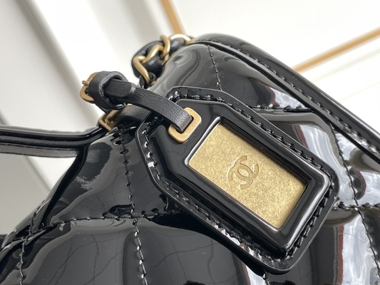 Chanel 22 μίνι σχεδιαστών χρυσή αλυσίδα περιόδου πορτοφολιών μαύρη με το χτύπημα πτώσης