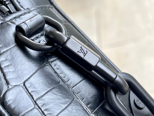Crocodilien μεταλλινών μαύρο της Louis Vuitton LV μαλακό δέρμα διπλωμάτων ευρεσιτεχνίας κορμών μίνι μικρό